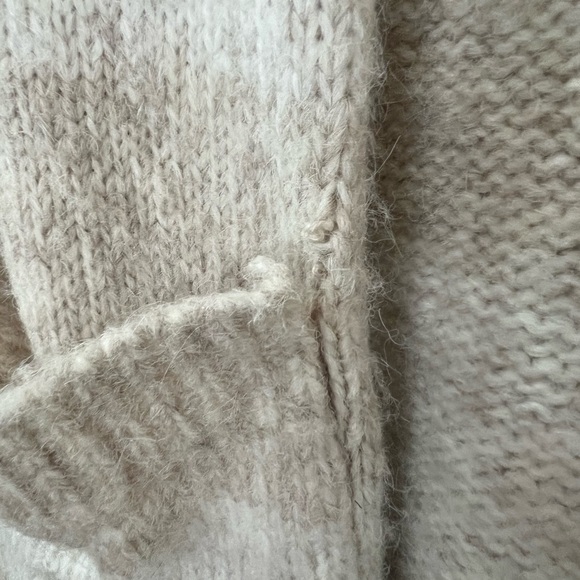 Topshop Cream and Tan Oversized Cardigan Sweater - Picture 6 of 7